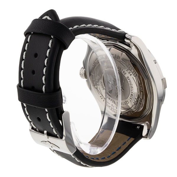 Breitling Avenger II GMT A32390